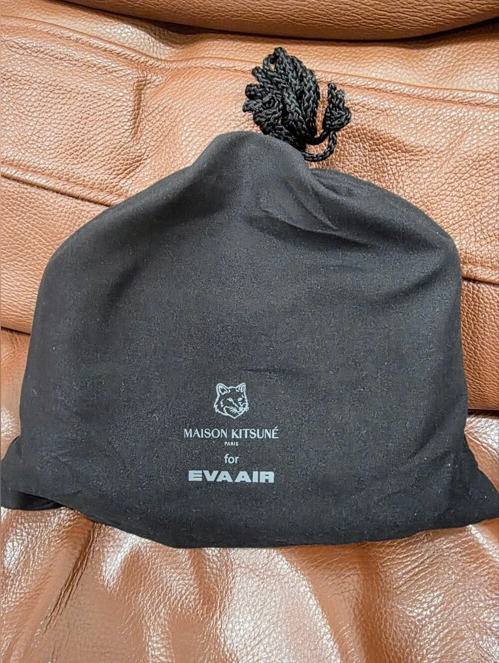 Eva air Business Class X Maison Kitsuné amenities bag, Black